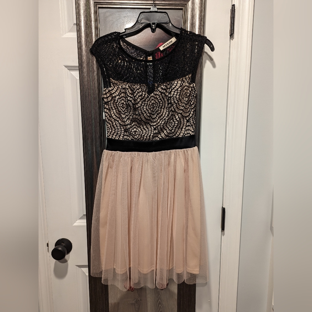 Peachy pink dress (modcloth)